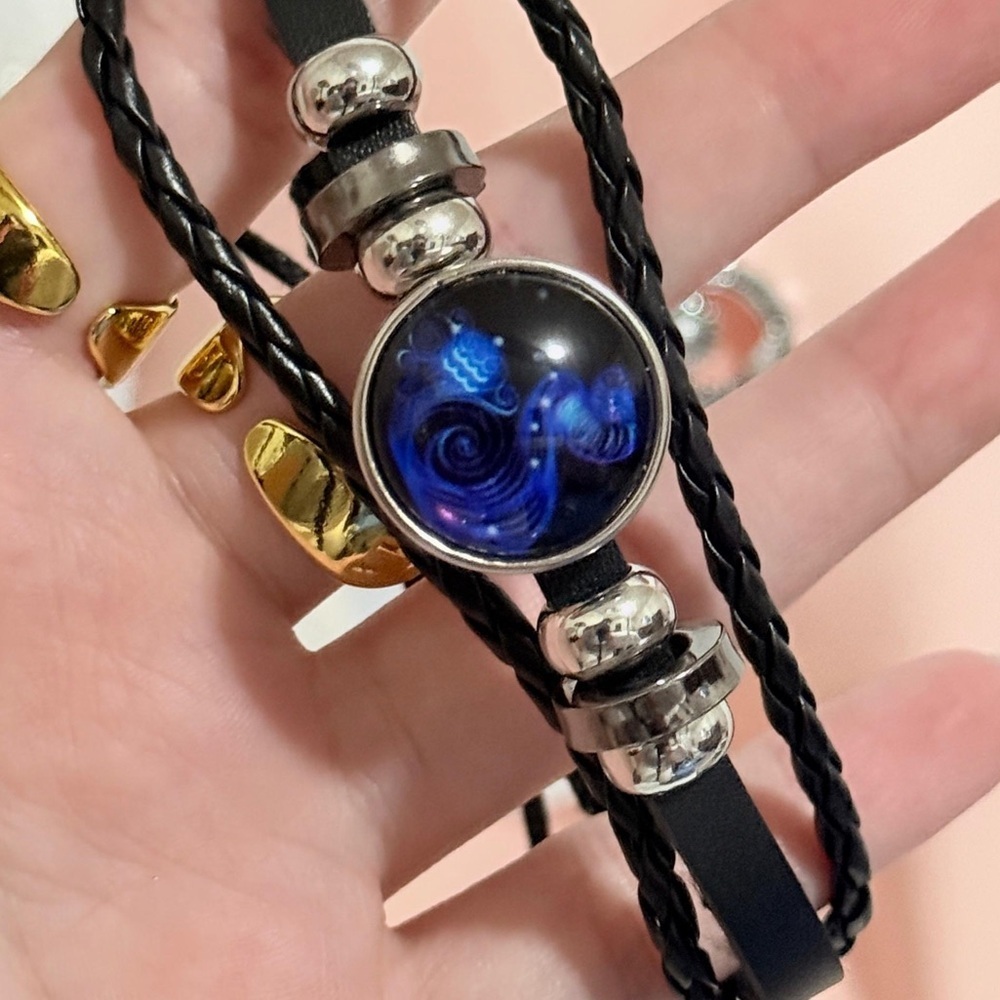 Elegant Blue Aquarius Zodiac Bracelet. - Picture 1 of 6